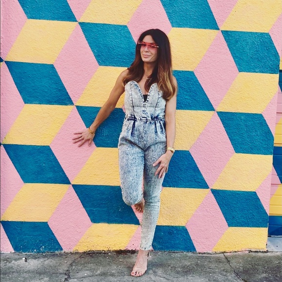 laradeeartistry